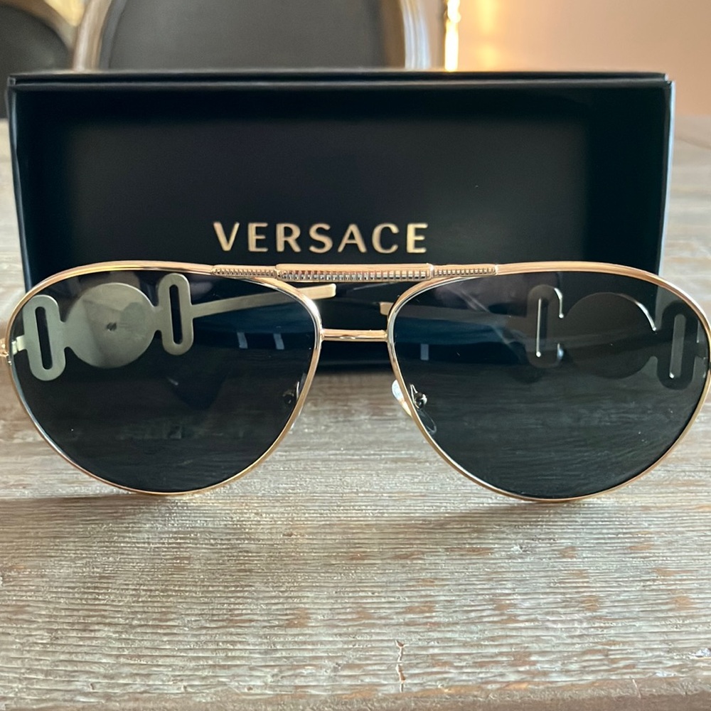Brand new versace aviator sunglasses unisex